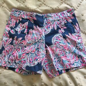 Lilly Pulitzer Sri Lanka 3inch  navy blue shorts
